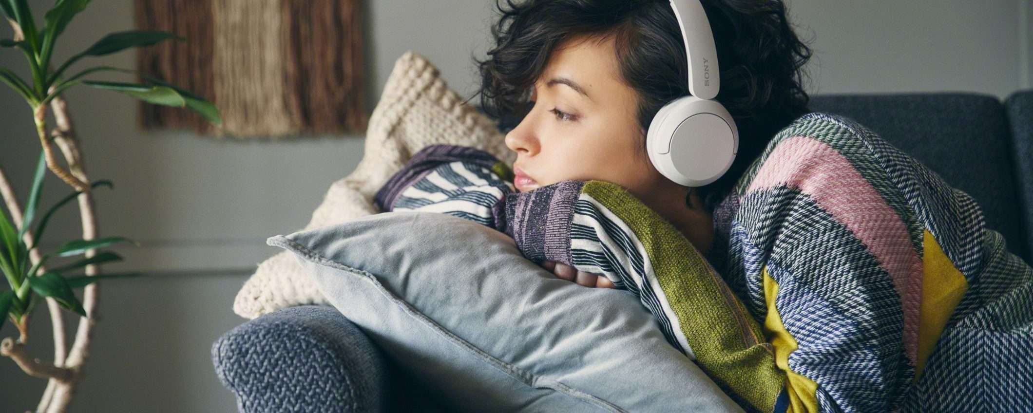 Queste cuffie wireless Sony sono in SUPER OFFERTA su Amazon (-50%) Queste cuffie wireless Sony sono in SUPER OFFERTA su Amazon (-50%)