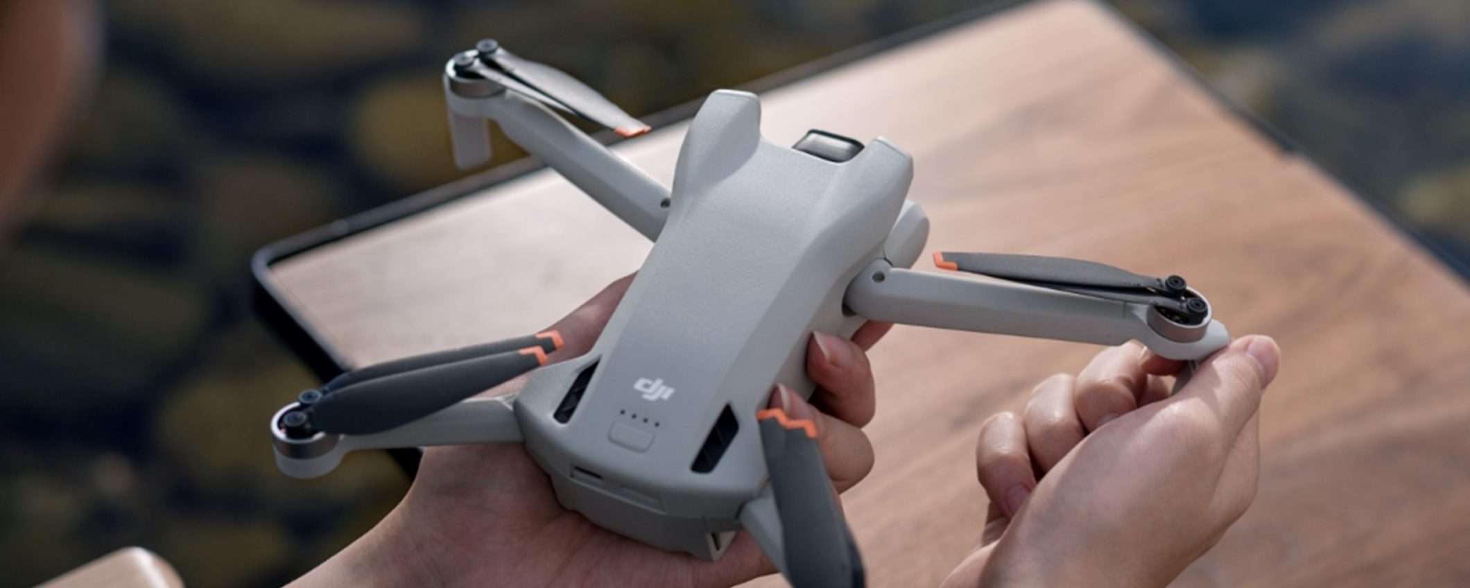 DJI Mini 3 (RC) in super offerta a 499,90€ per i Natalissimi Unieuro DJI Mini 3 (RC) in super offerta a 499,90€ per i Natalissimi Unieuro
