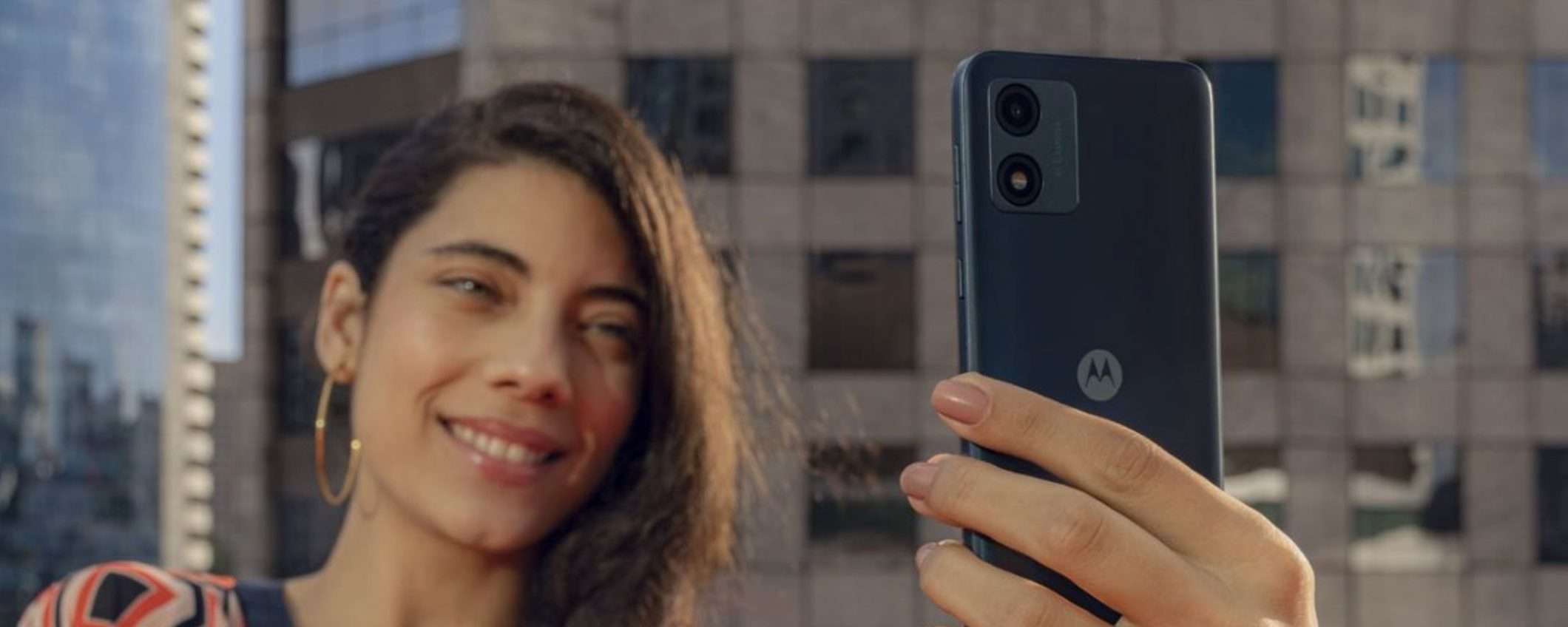 Motorola moto e13 torna a 69,99€ con i Natalissimi Unieuro Motorola moto e13 torna a 69,99€ con i Natalissimi Unieuro