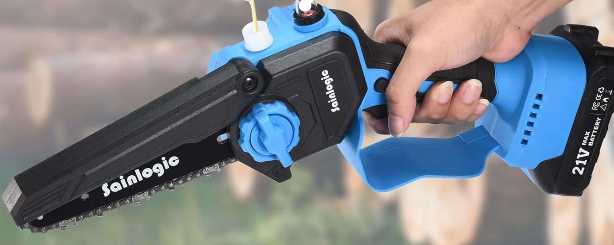 Motosega SENZA FILI con doppia batteria a 44€ su Amazon: FOLLIA Motosega SENZA FILI con doppia batteria a 44€ su Amazon: FOLLIA