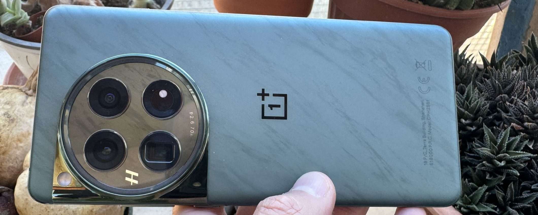 OnePlus 12: pregi e difetti del nuovo flagship