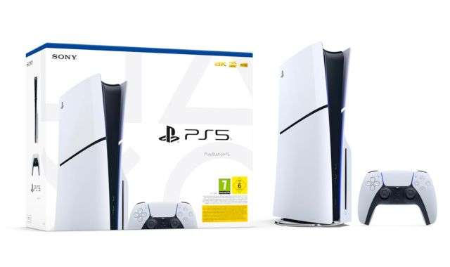 PlayStation 5 modello Slim