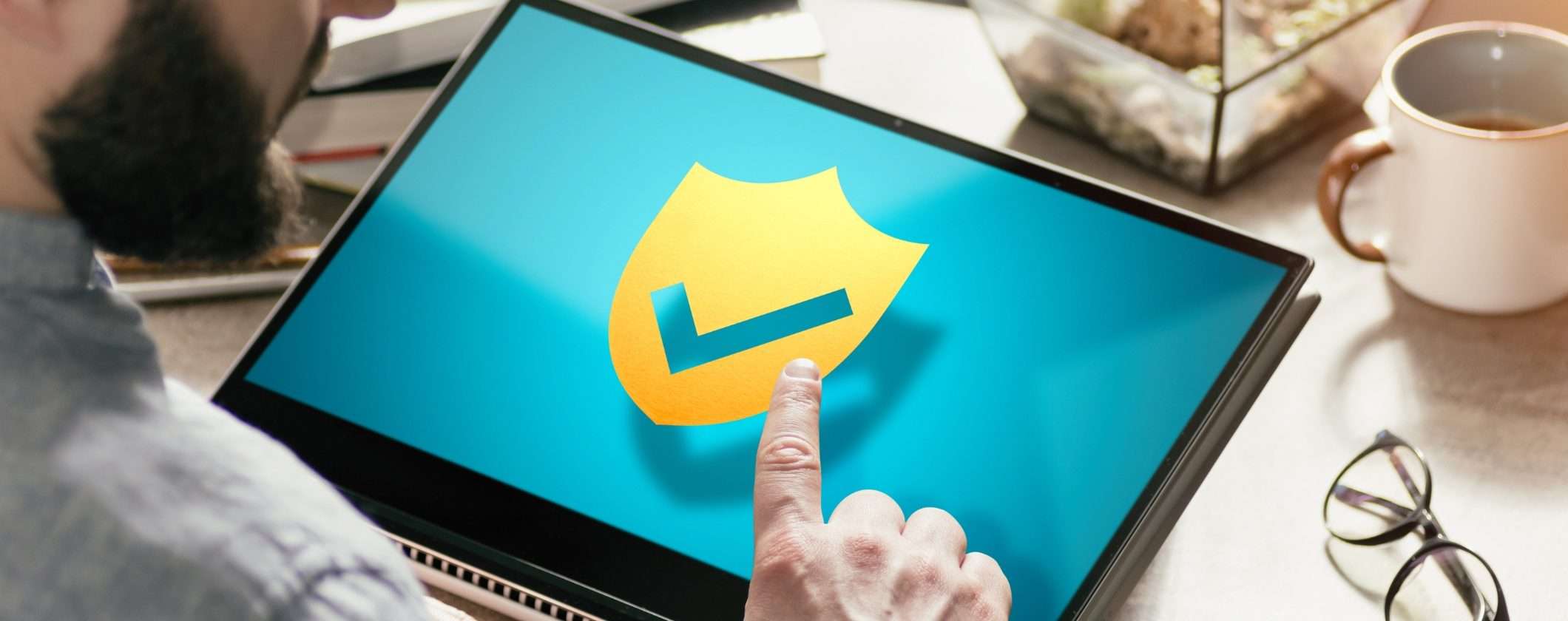Avast Ultimate: 1 anno, 10 dispositivi a PREZZO REGALO (20€) Avast Ultimate: 1 anno, 10 dispositivi a PREZZO REGALO (20€)