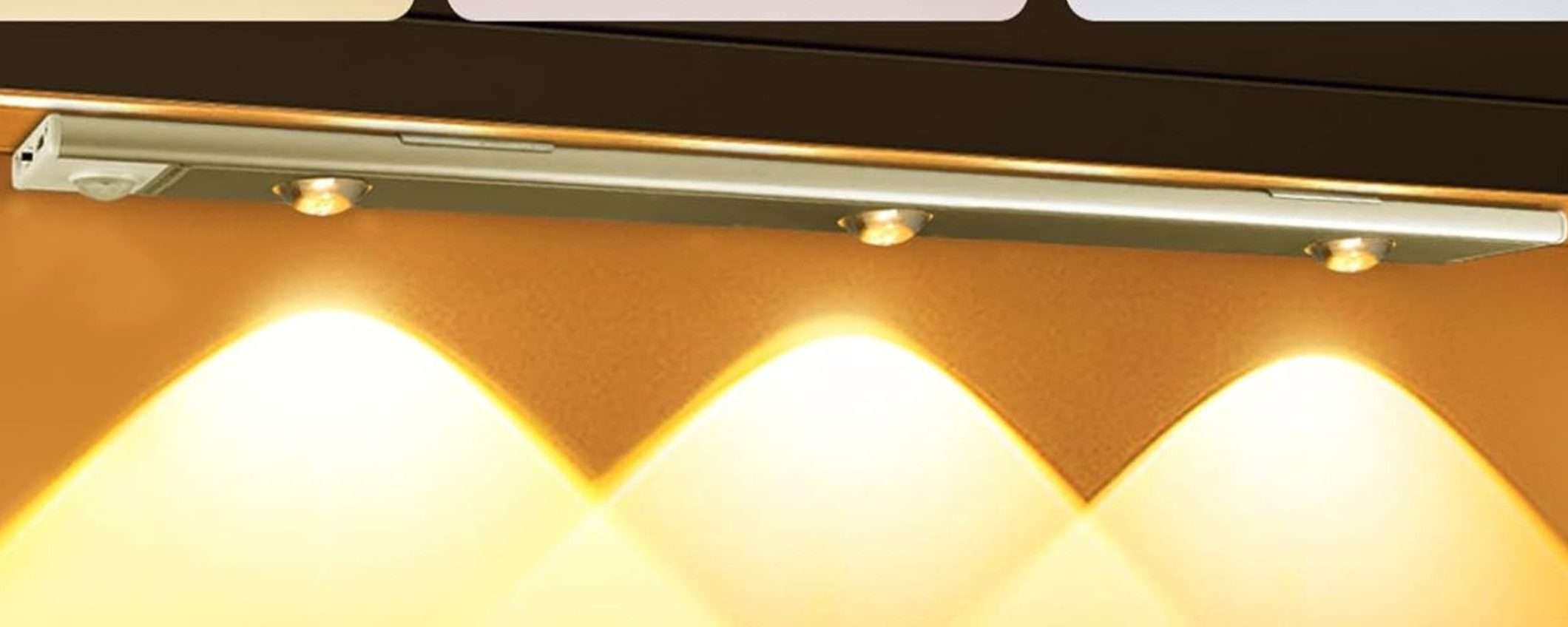 Solo 8,99€ per questa luce WIRELESS automatica lunga 40 cm (Amazon) Solo 8,99€ per questa luce WIRELESS automatica lunga 40 cm (Amazon)