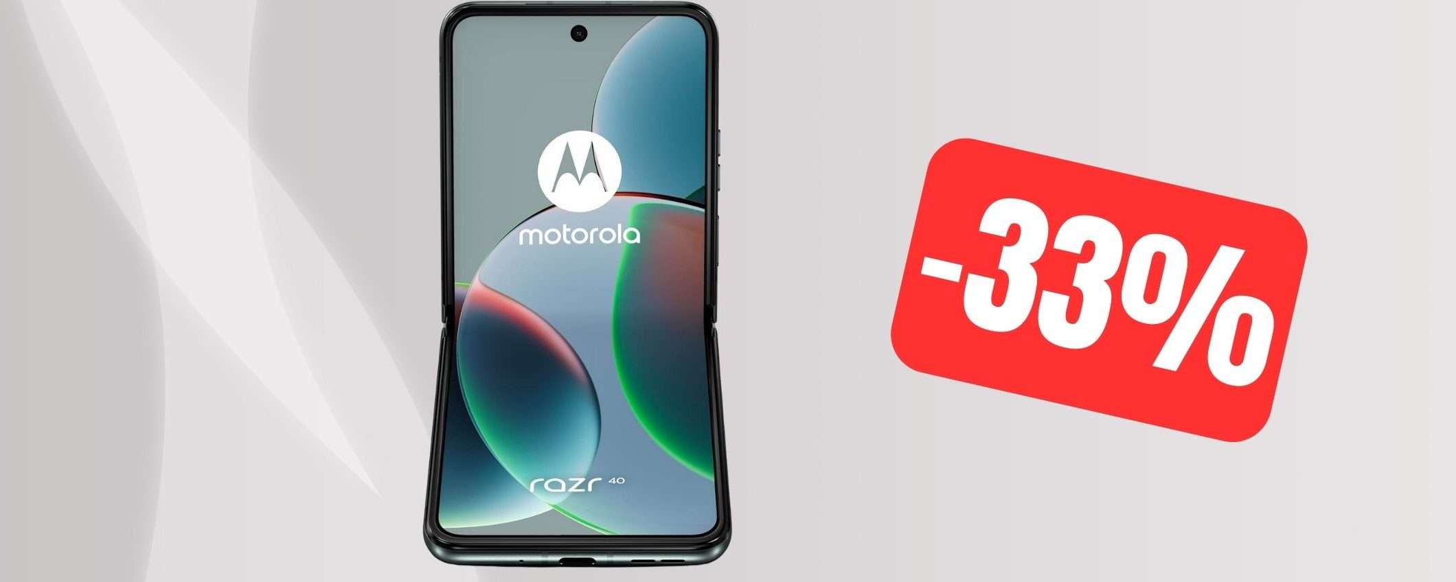 Motorola razr 40 con display OLED flessibile in SUPER OFFERTA (-33%) Motorola razr 40 con display OLED flessibile in SUPER OFFERTA (-33%)