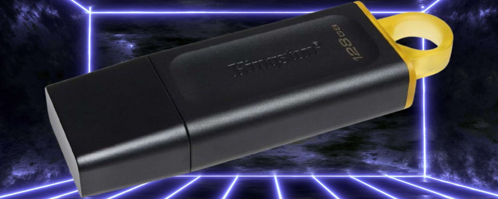 Kingston prezzo BOMBA su Amazon: chiavetta 128GB a 8€, sconto 55% Kingston prezzo BOMBA su Amazon: chiavetta 128GB a 8€, sconto 55%
