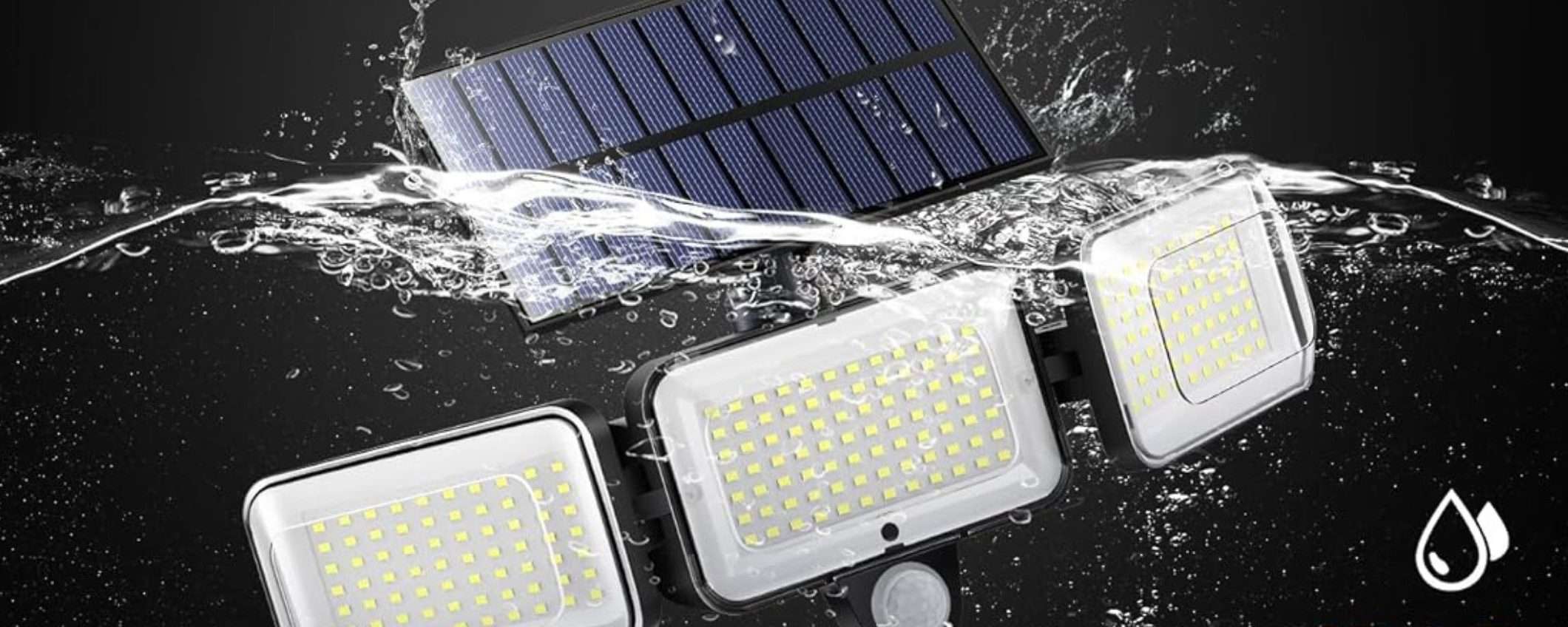 Assurdo faro solare a 3 teste con 224 LED e telecomando a prezzo BOMBA (13€)