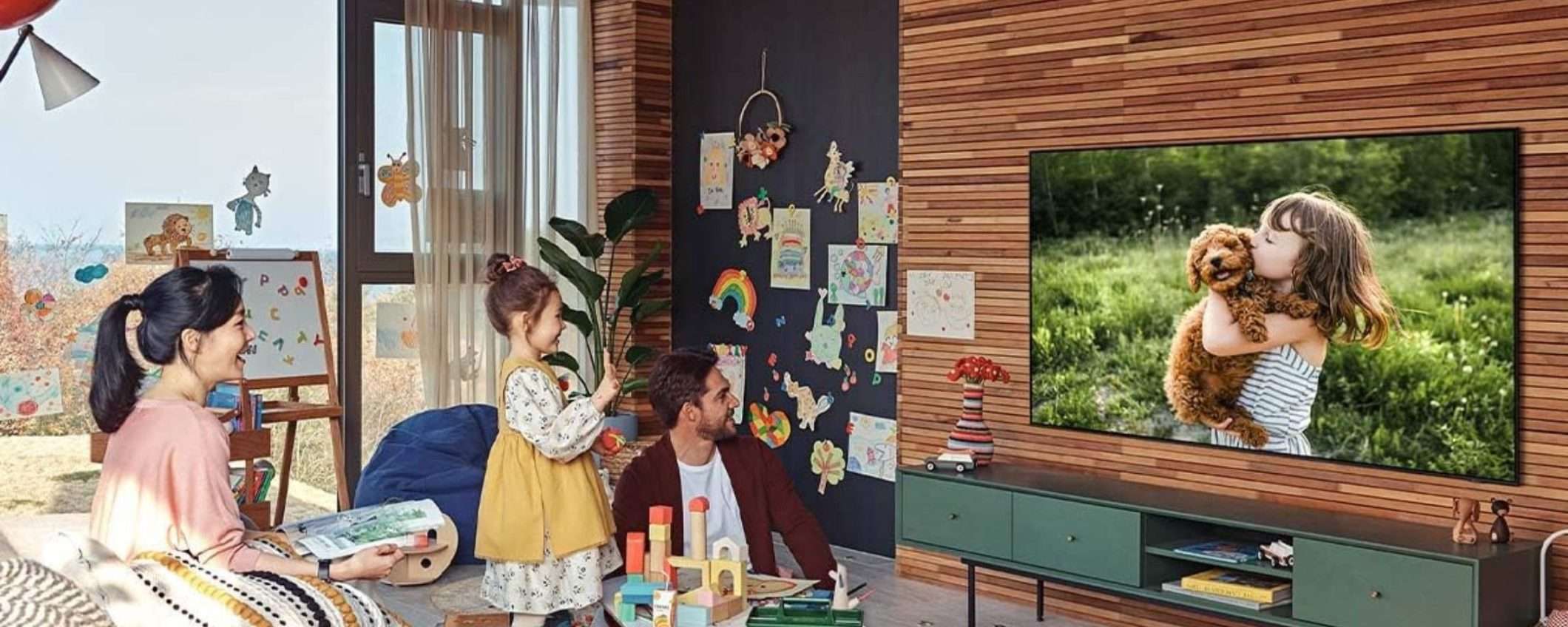 IMMAGINI PERFETTE con la smart TV Samsung QLED UHD 4K: 33% in meno