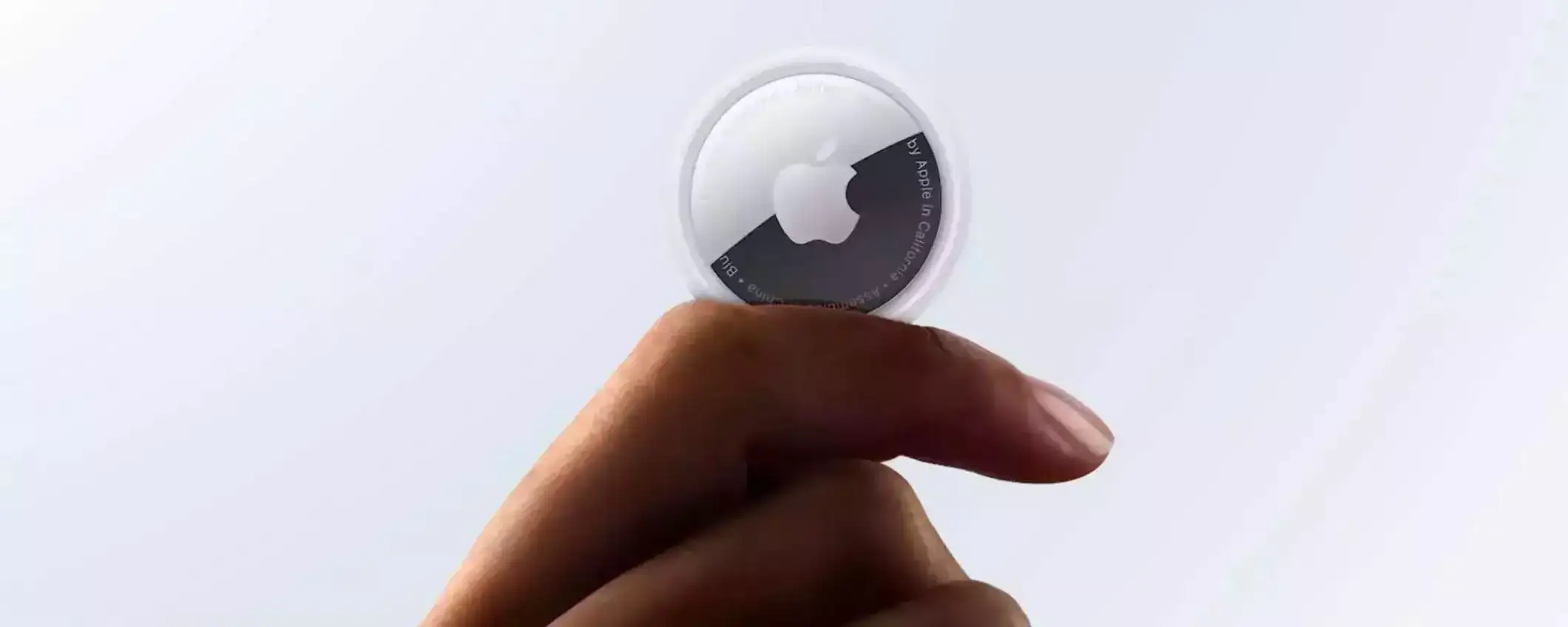Apple AirTag: l'accessorio IMPERDIBILE se hai un iPhone, oggi lo paghi pochissimo Apple AirTag: l'accessorio IMPERDIBILE se hai un iPhone, oggi lo paghi pochissimo