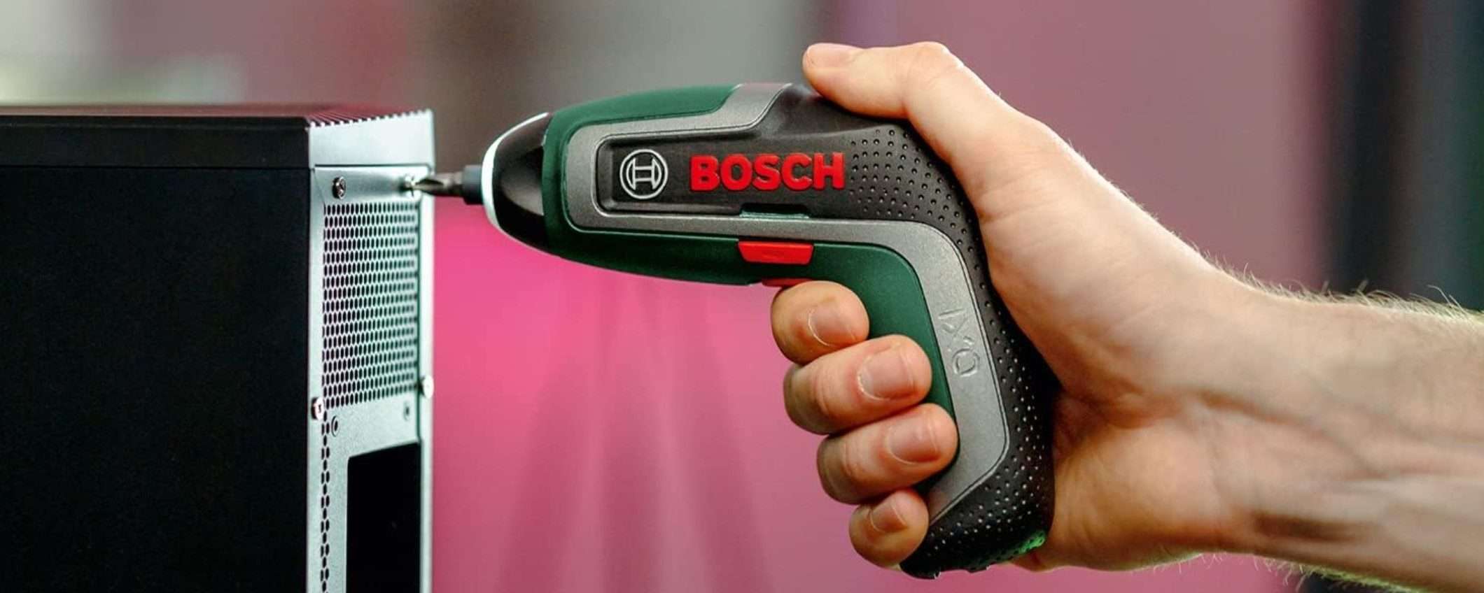 Trapano avvitatore Bosch, accessoriato, a prezzo WOW su Amazon (-16%) Trapano avvitatore Bosch, accessoriato, a prezzo WOW su Amazon (-16%)
