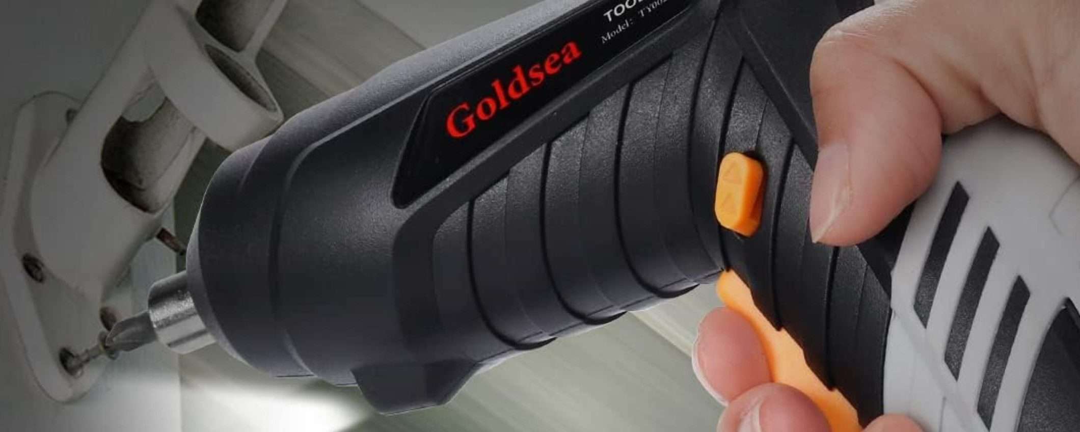 Avvitatore wireless super accessoriato in PROMO SHOCK su Amazon (14€) Avvitatore wireless super accessoriato in PROMO SHOCK su Amazon (14€)