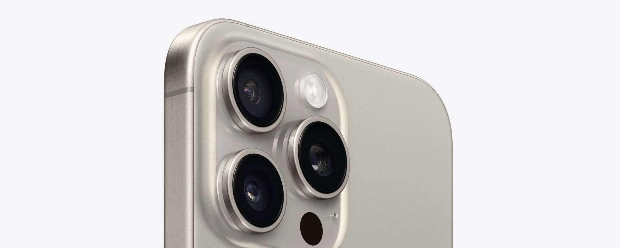 iPhone 15 Pro Max: a QUESTO PREZZO è da prendere subito (-335€) iPhone 15 Pro Max: a QUESTO PREZZO è da prendere subito (-335€)