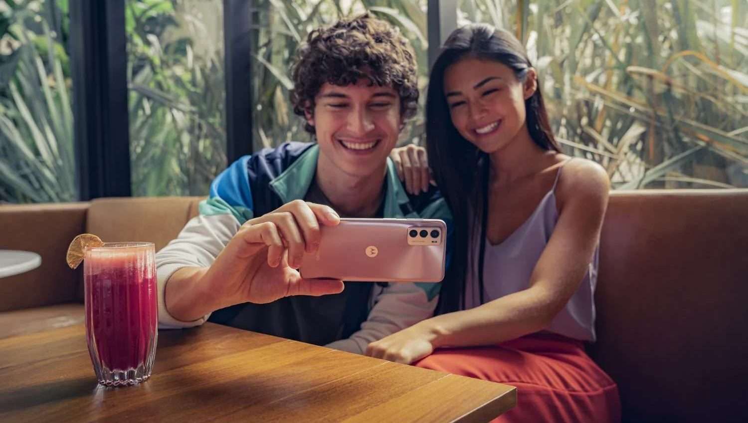 Motorola Moto G42 in offerta a 129€ su Amazon: è un AFFARE Motorola Moto G42 in offerta a 129€ su Amazon: è un AFFARE