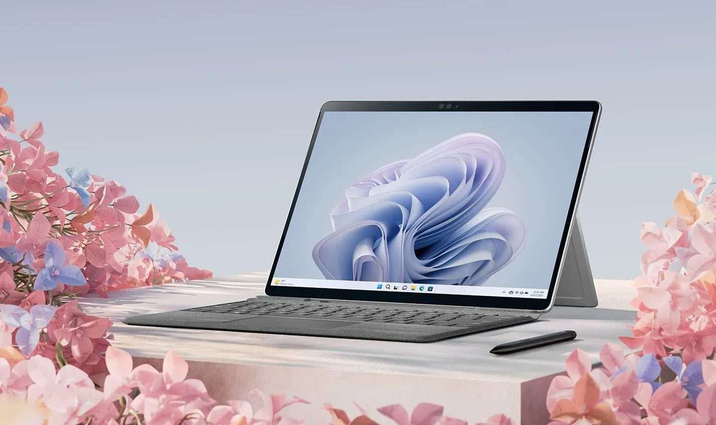 Surface Pro 9 con i7 e 16 GB di RAM: nuovo MINIMO su Amazon (anche in 12 rate)