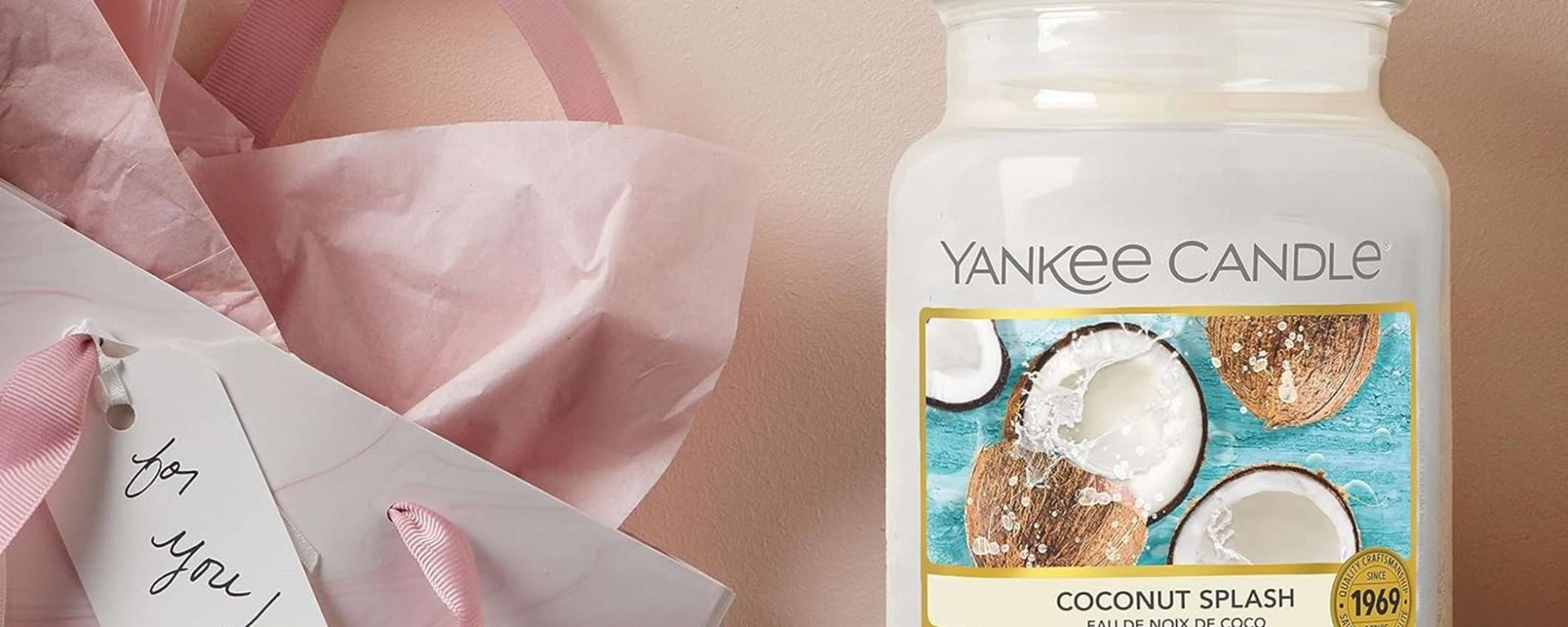 Candela Yankee Candle: l'estiva profumazione “Latte Di Cocco” in giara grande scontata del 26%