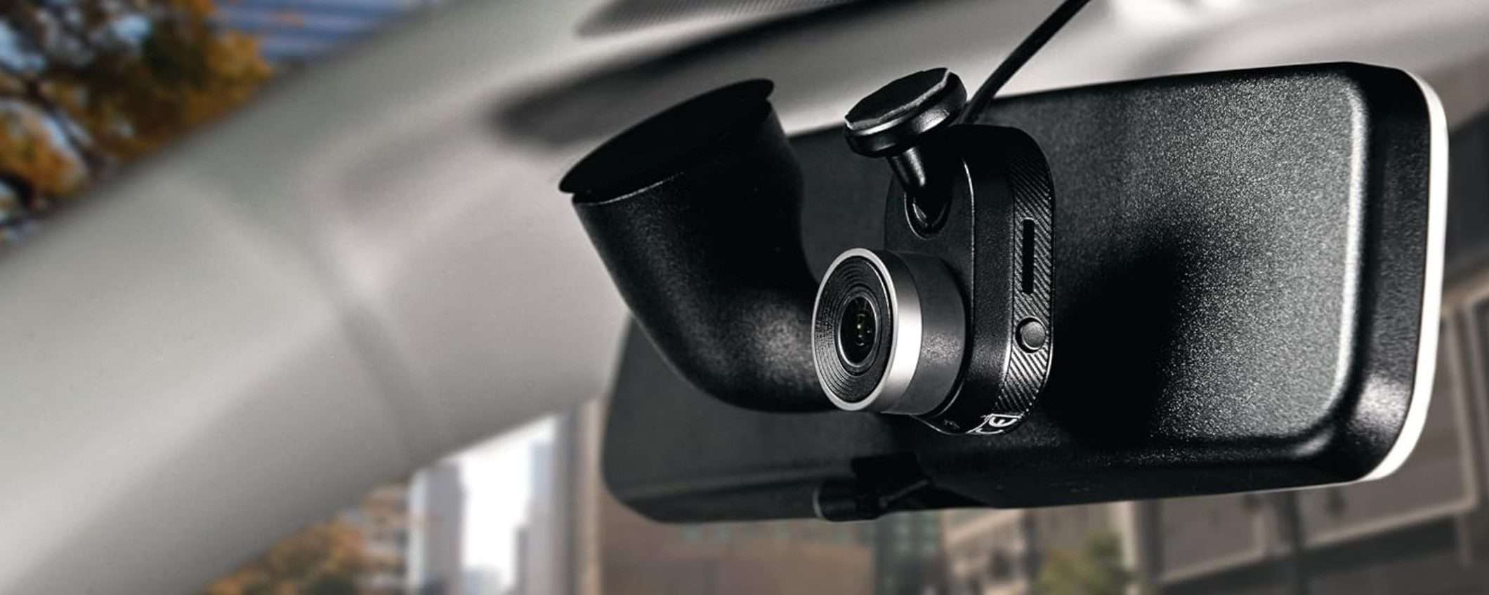 La Dash Cam di Garmin è tornata in offerta al MINIMO STORICO