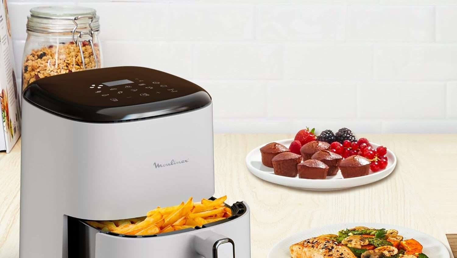 Friggitrice ad aria Moulinex, prezzo bomba: tua a meno di 70€ Friggitrice ad aria Moulinex, prezzo bomba: tua a meno di 70€