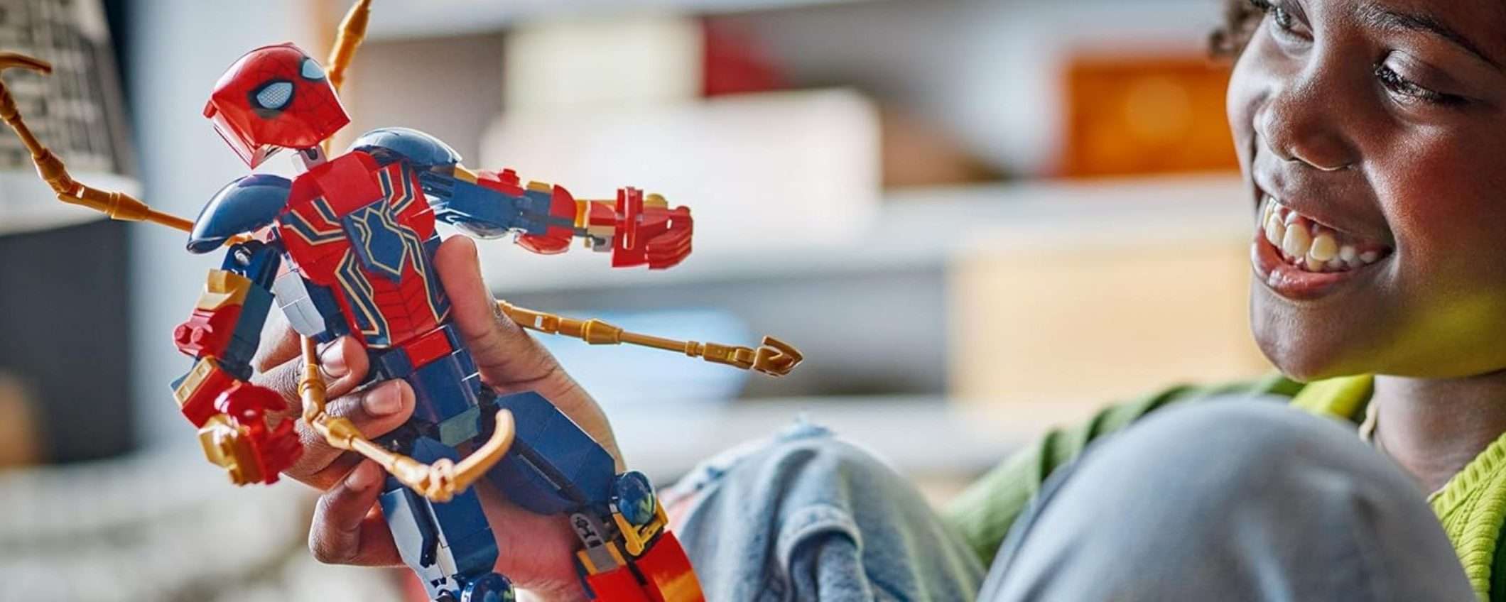 Il nuovo LEGO Iron Spider-Man è disponibile su Amazon: fantastica IDEA REGALO