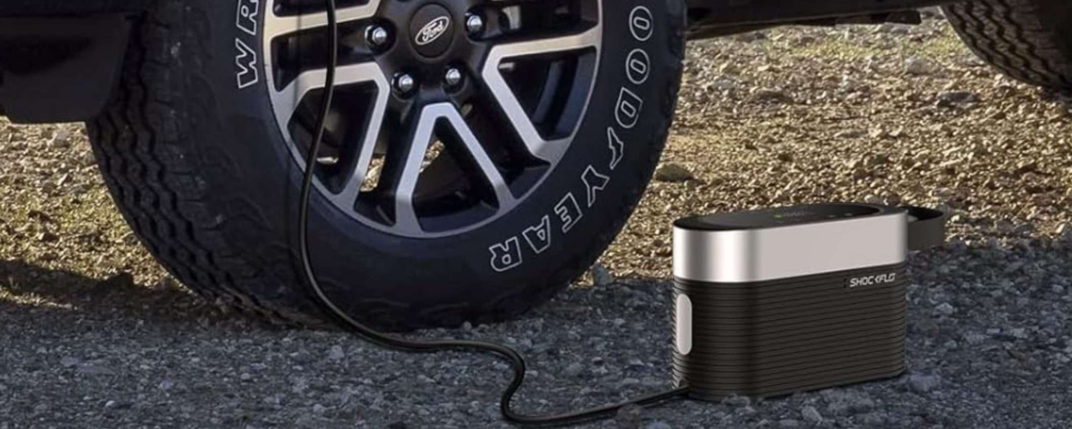 Compressore wireless per auto POTENTISSIMO in promo SHOCK su Amazon (22€) Compressore wireless per auto POTENTISSIMO in promo SHOCK su Amazon (22€)