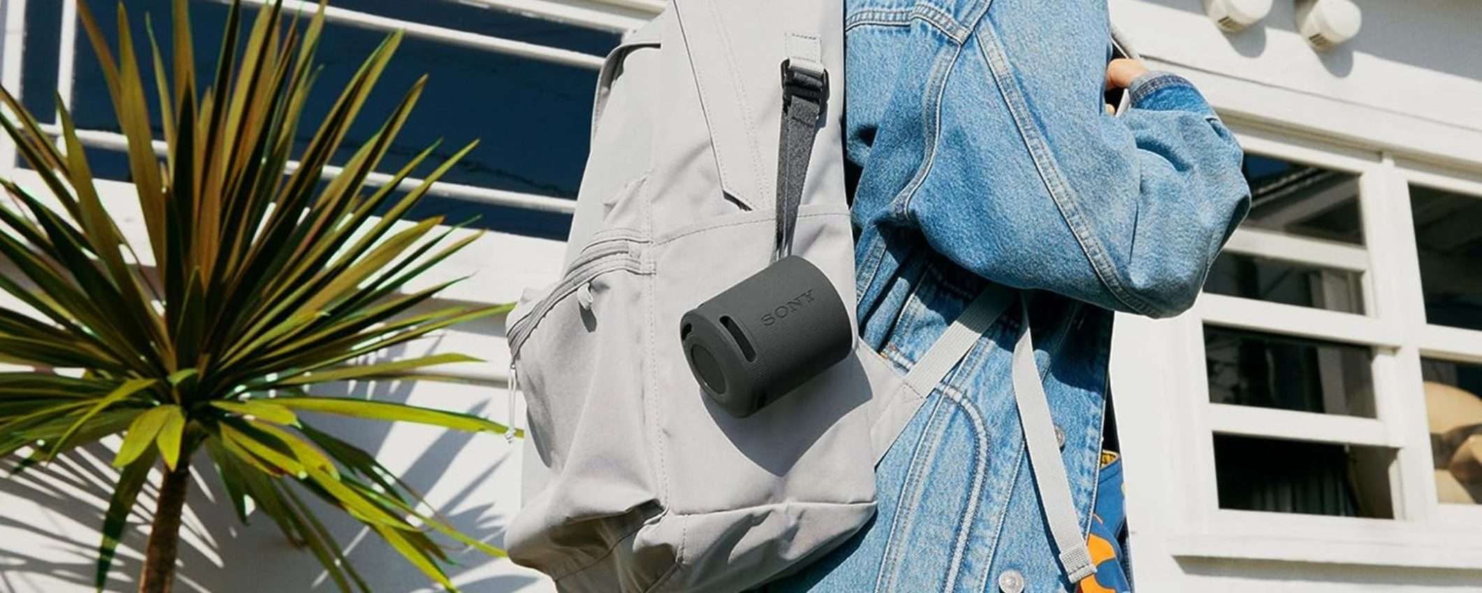 Sony SRS-XB100, lo speaker Bluetooth PICCOLO e POTENTE al 38% in meno Sony SRS-XB100, lo speaker Bluetooth PICCOLO e POTENTE al 38% in meno