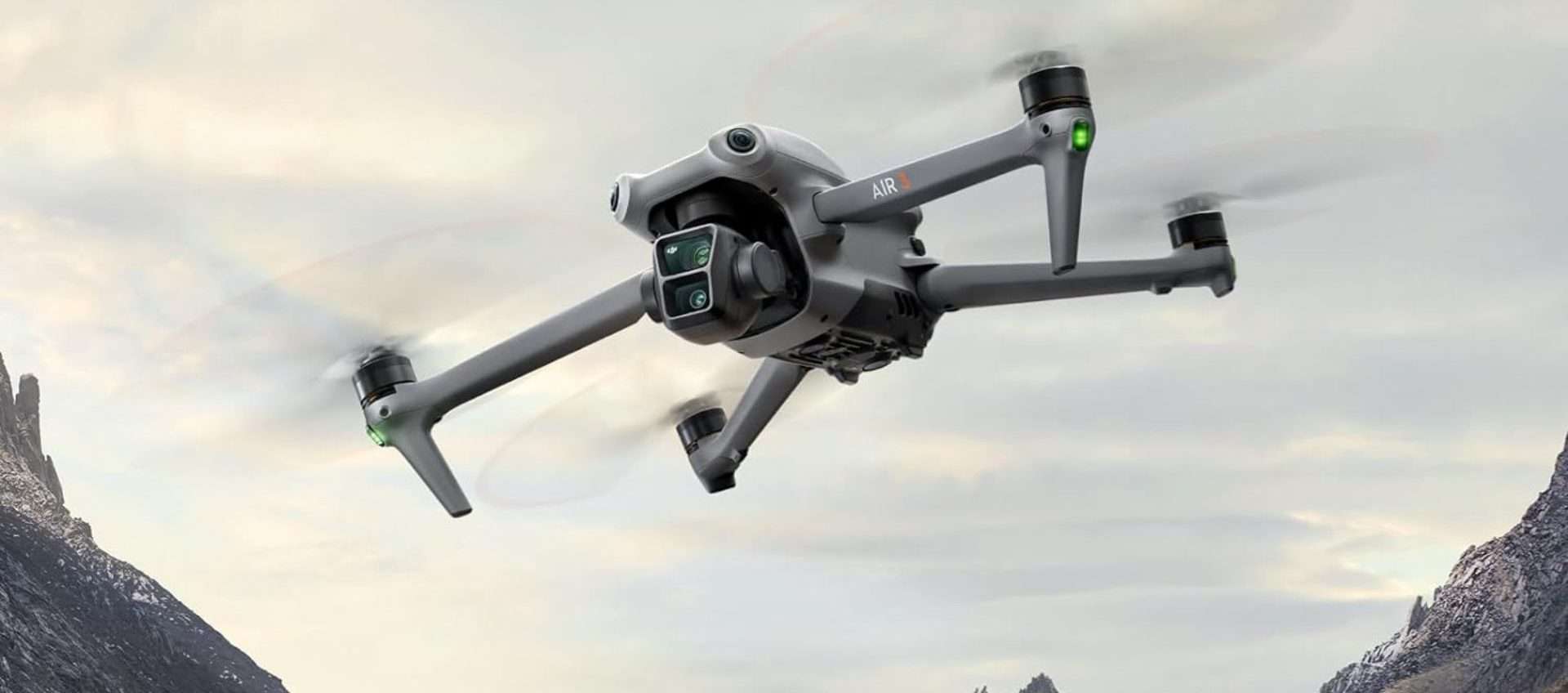 DJI Air 3 con RC-N2 in super offerta: su Amazon con il 20% di sconto DJI Air 3 con RC-N2 in super offerta: su Amazon con il 20% di sconto