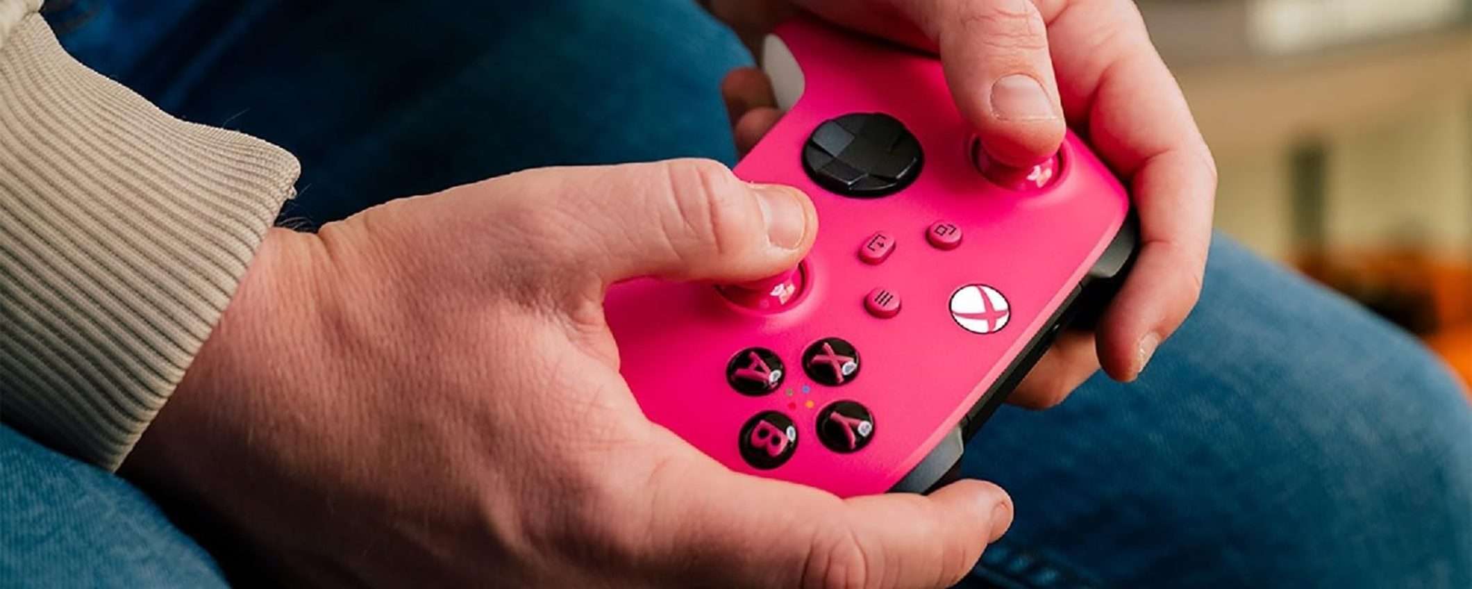 Controller Wireless Xbox: l'estroversa colorazione Deep Pink a un prezzo IMBATTIBILE Controller Wireless Xbox: l'estroversa colorazione Deep Pink a un prezzo IMBATTIBILE