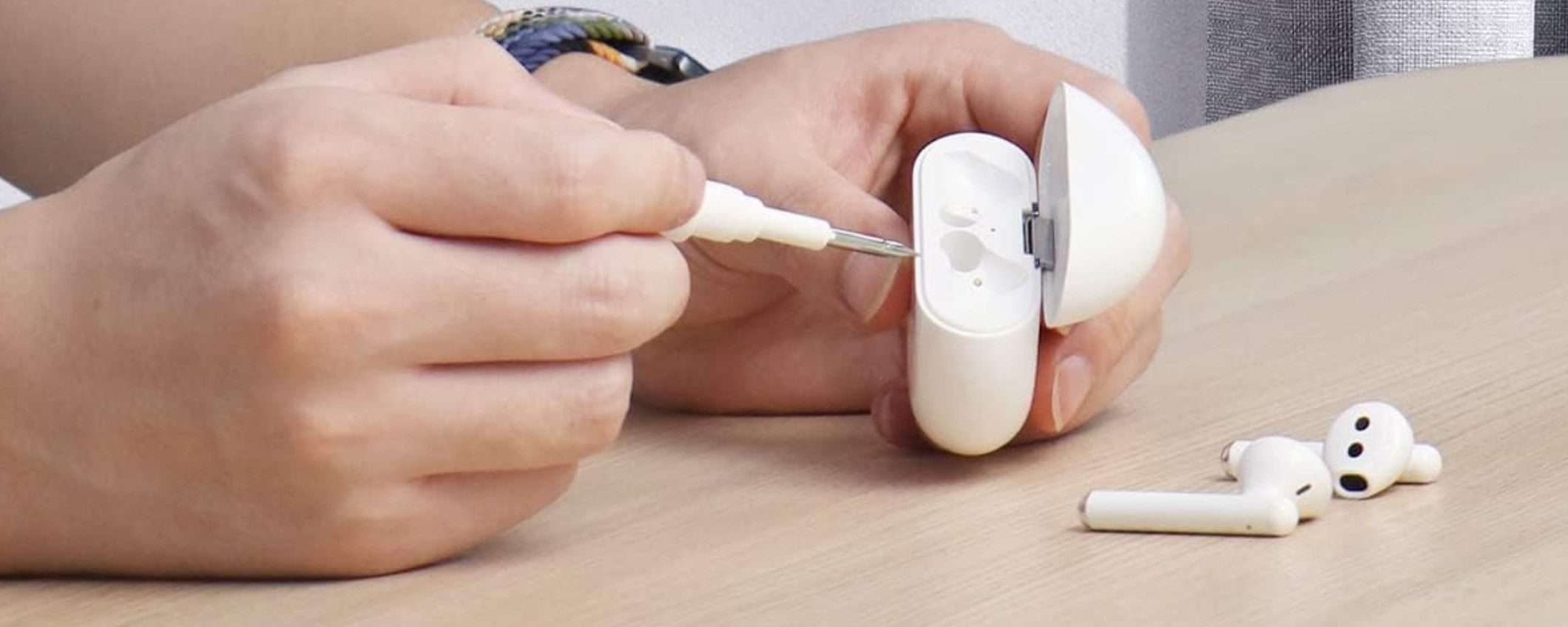Auricolari PULITI e come nuovi con questo kit in offerta: bastano 7,99 euro (-47%) Auricolari PULITI e come nuovi con questo kit in offerta: bastano 7,99 euro (-47%)