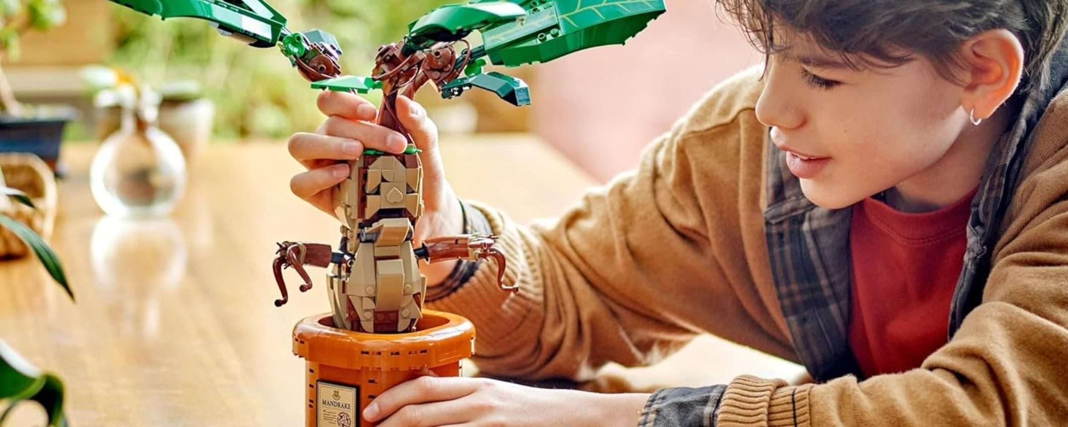 Il nuovo set LEGO Harry Potter Mandragola è già in OFFERTA su Amazon (-17%) Il nuovo set LEGO Harry Potter Mandragola è già in OFFERTA su Amazon (-17%)