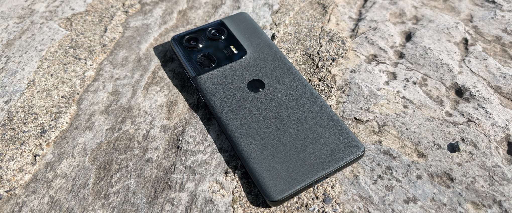 Motorola Moto EDGE 50 Ultra: recensione del miglior Moto di sempre Motorola Moto EDGE 50 Ultra: recensione del miglior Moto di sempre