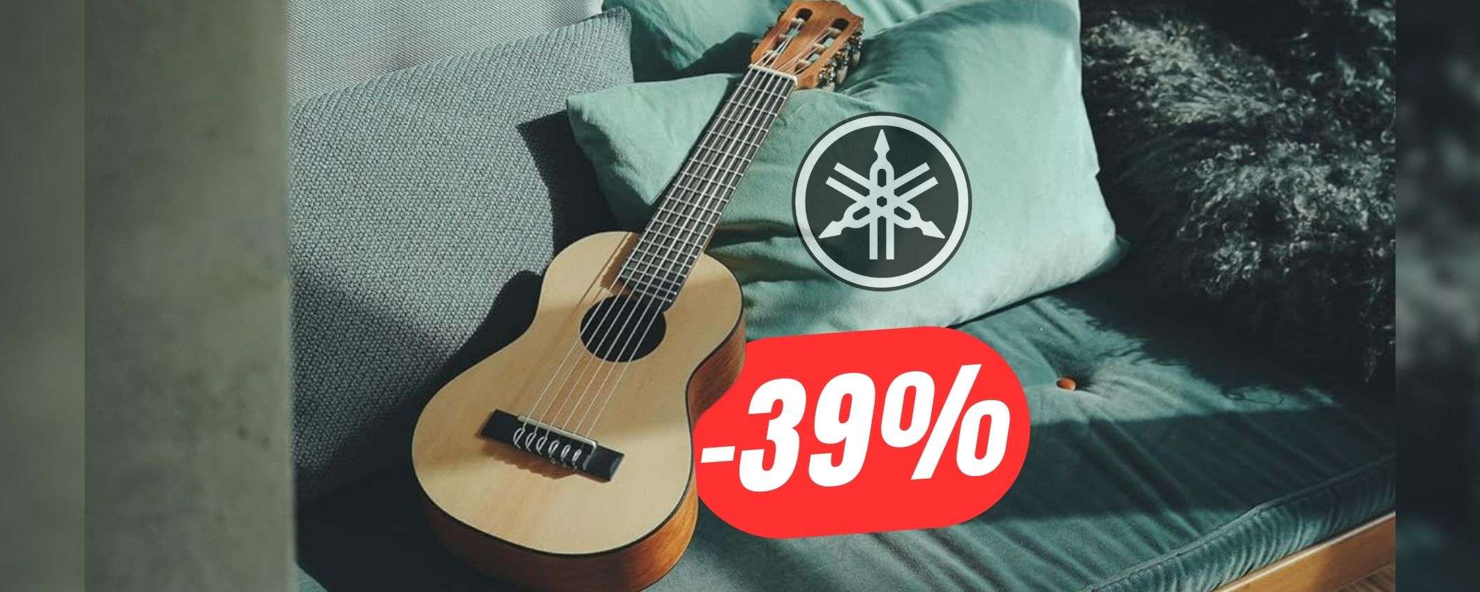 Questa CHITARRA Yamaha è grande come un Ukulele e costa 75€! Questa CHITARRA Yamaha è grande come un Ukulele e costa 75€!