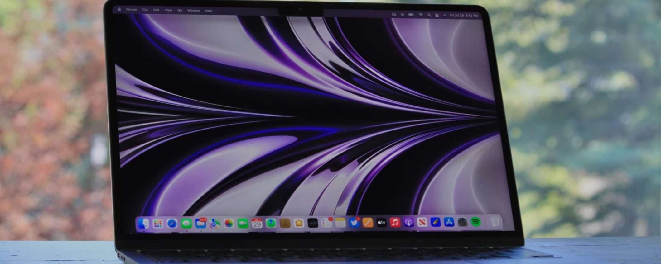MacBook Air M2 (2022) in super offerta a 999 euro da MediaWorld MacBook Air M2 (2022) in super offerta a 999 euro da MediaWorld