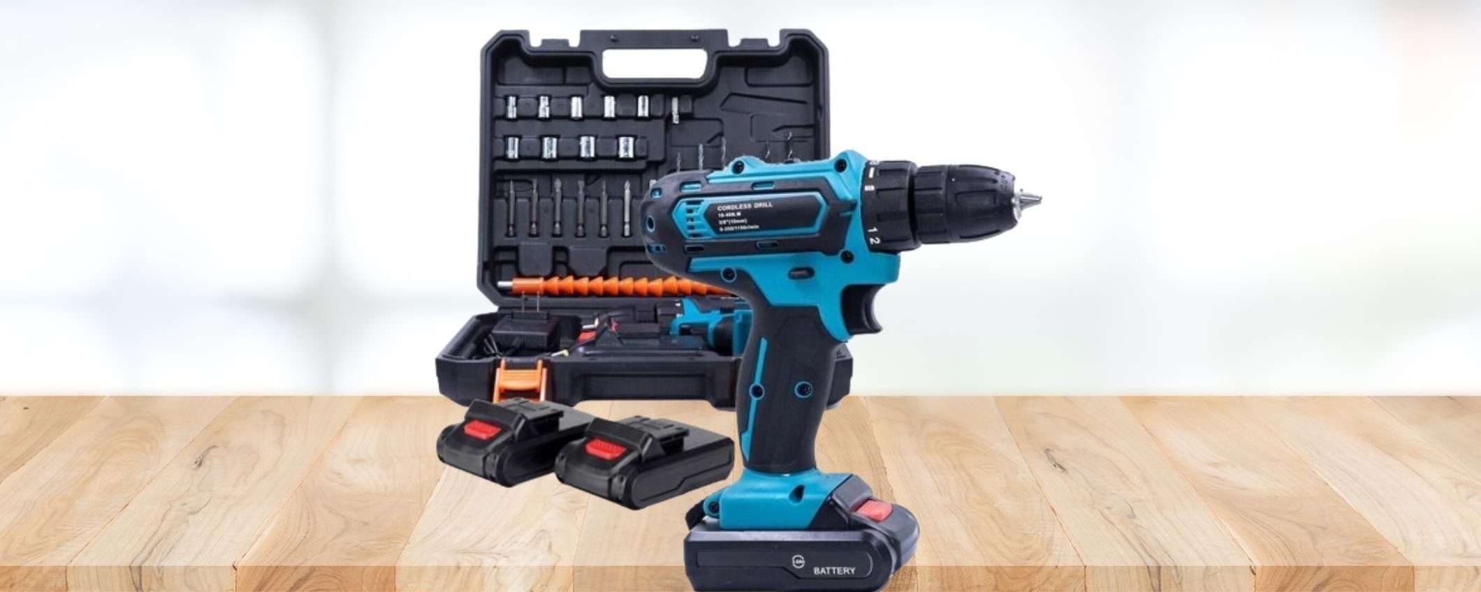 Trapano avvitatore a 36€ con 2 batterie e accessori: questa è PURA FOLLIA Trapano avvitatore a 36€ con 2 batterie e accessori: questa è PURA FOLLIA