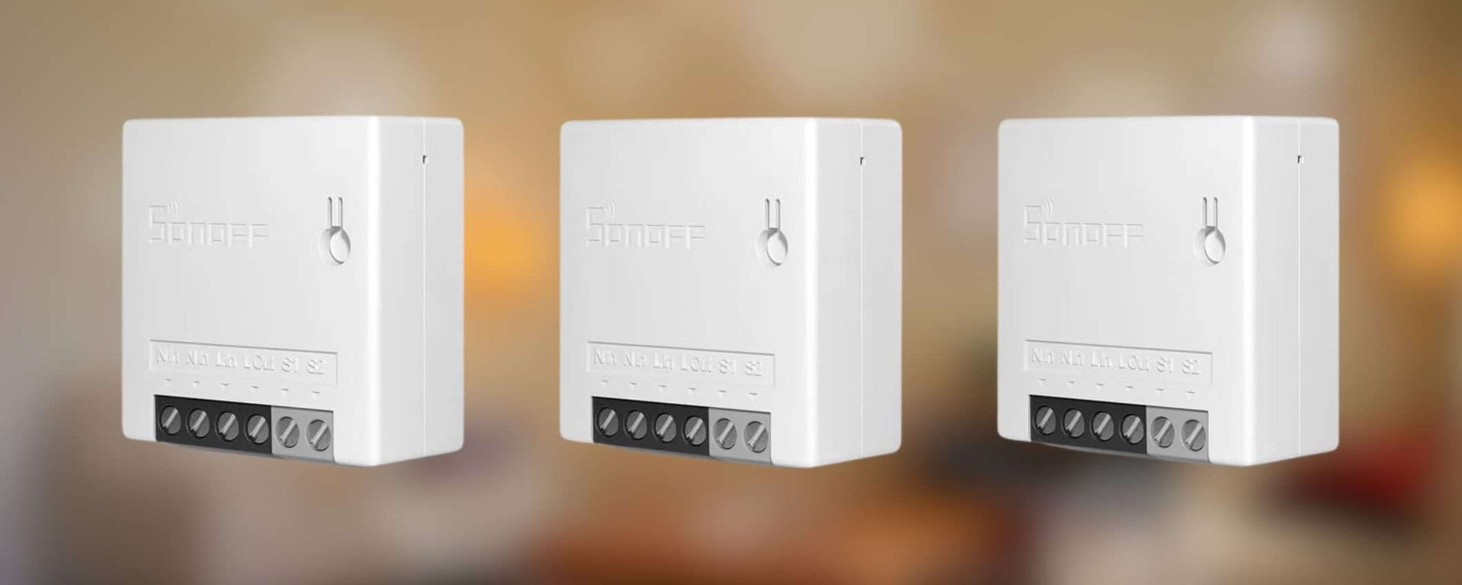 Offerta domotica Amazon: pack di 3 interruttori intelligenti SONOFF a prezzo risparmio Offerta domotica Amazon: pack di 3 interruttori intelligenti SONOFF a prezzo risparmio