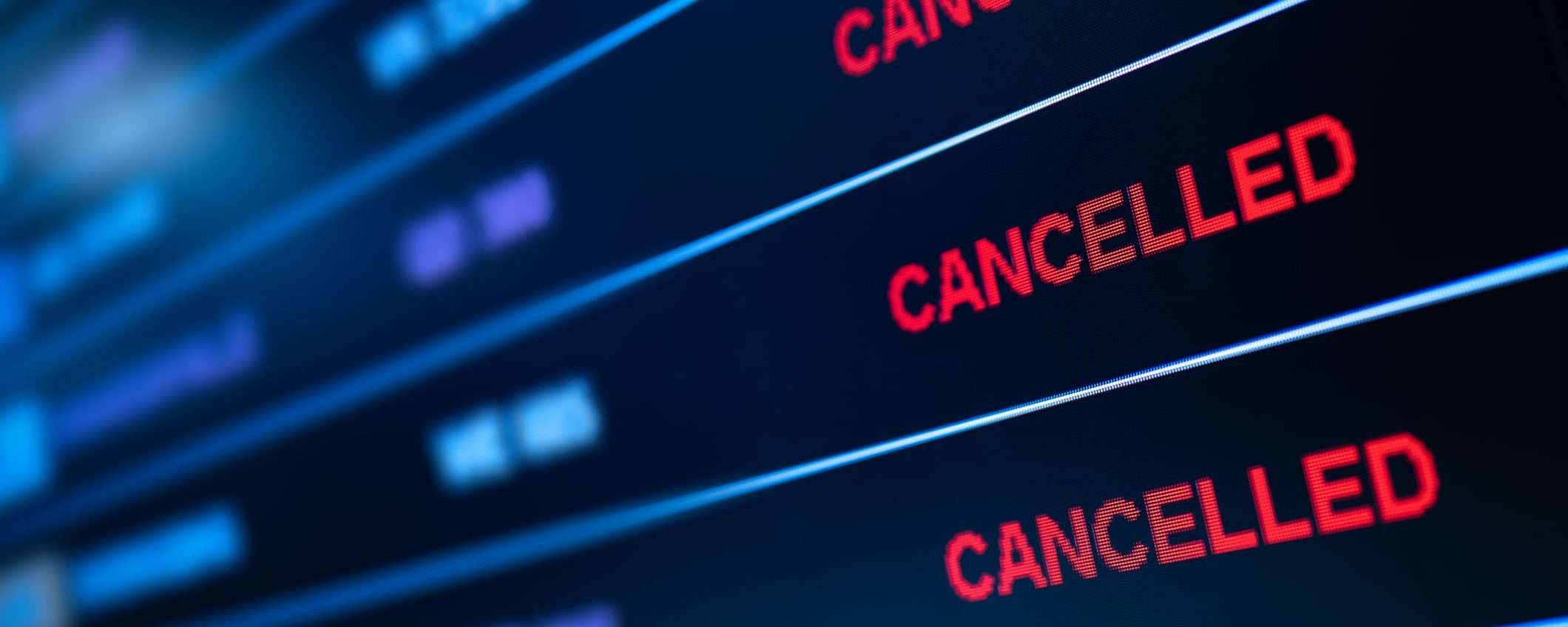 CAOS INTERNET, check-in di Ryanair bloccato, problemi per aerei, banche e media: cosa succede? CAOS INTERNET, check-in di Ryanair bloccato, problemi per aerei, banche e media: cosa succede?