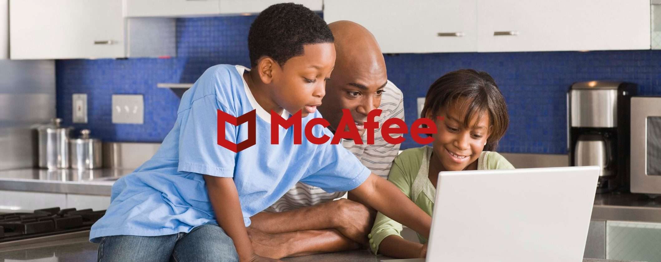 Antivirus + VPN su 10 dispositivi a soli 23€ con McAfee Antivirus + VPN su 10 dispositivi a soli 23€ con McAfee