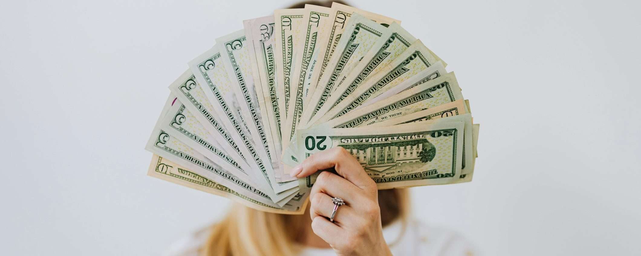 Conto Corrente Arancio Più: 100€ di Buono Amazon in regalo scegliendo ING Conto Corrente Arancio Più: 100€ di Buono Amazon in regalo scegliendo ING