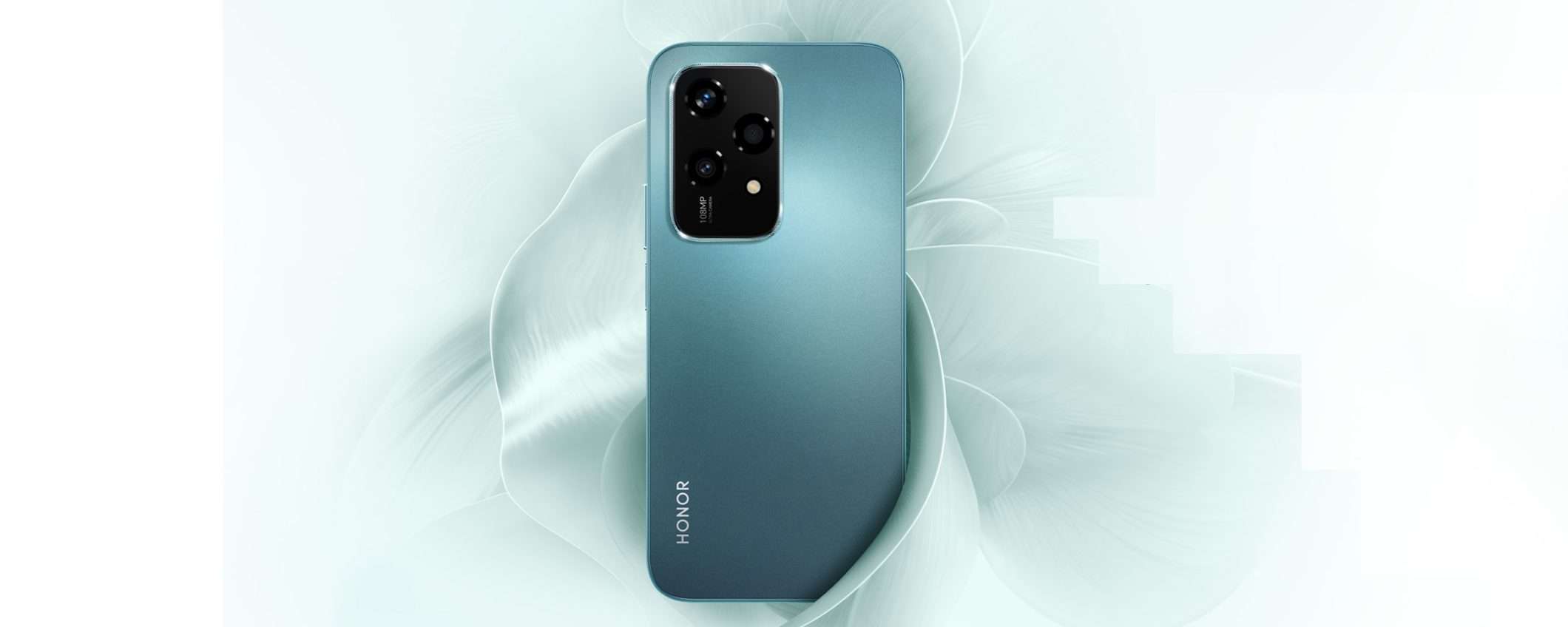 Due Honor 200 Lite 5G al prezzo di uno con TIM Fridays Summer Edition Due Honor 200 Lite 5G al prezzo di uno con TIM Fridays Summer Edition