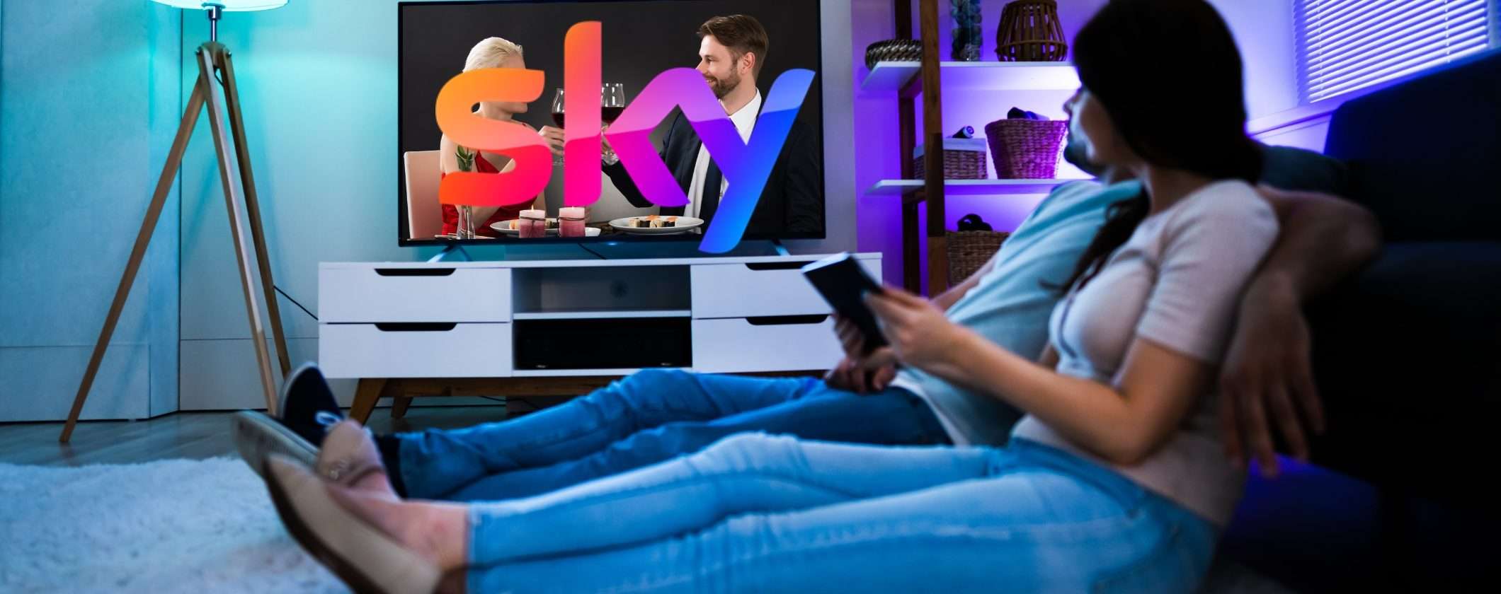 Mega OFFERTA Sky: WiFi + TV + Sport solo 39,90€/me Mega OFFERTA Sky: WiFi + TV + Sport solo 39,90€/me