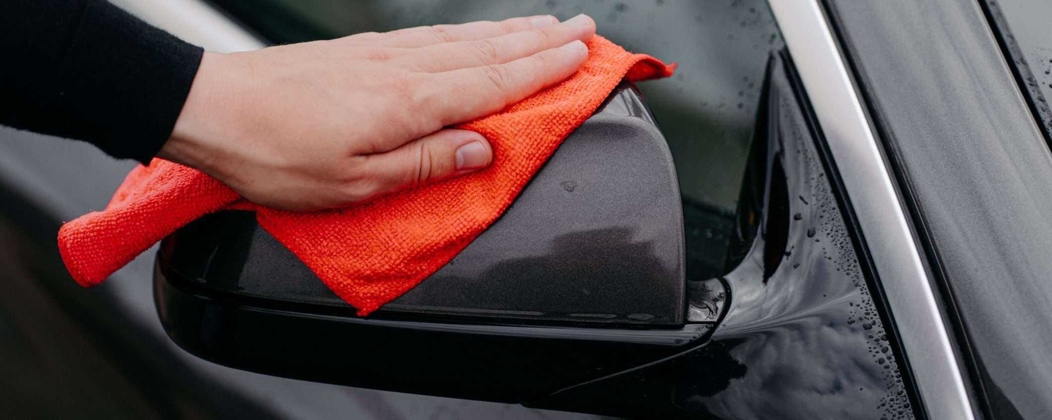 Amazon, speciale cura dell'auto: 5 prodotti INDISPENSABILI a meno di 10€ Amazon, speciale cura dell'auto: 5 prodotti INDISPENSABILI a meno di 10€