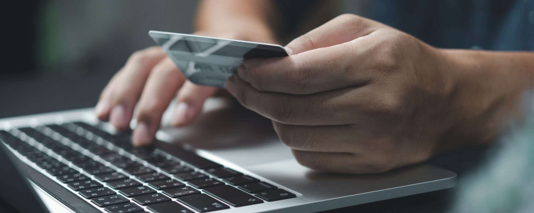 Bonifici Istantanei, cambia tutto anche in Italia: 4 cose da sapere assolutamente Bonifici Istantanei, cambia tutto anche in Italia: 4 cose da sapere assolutamente