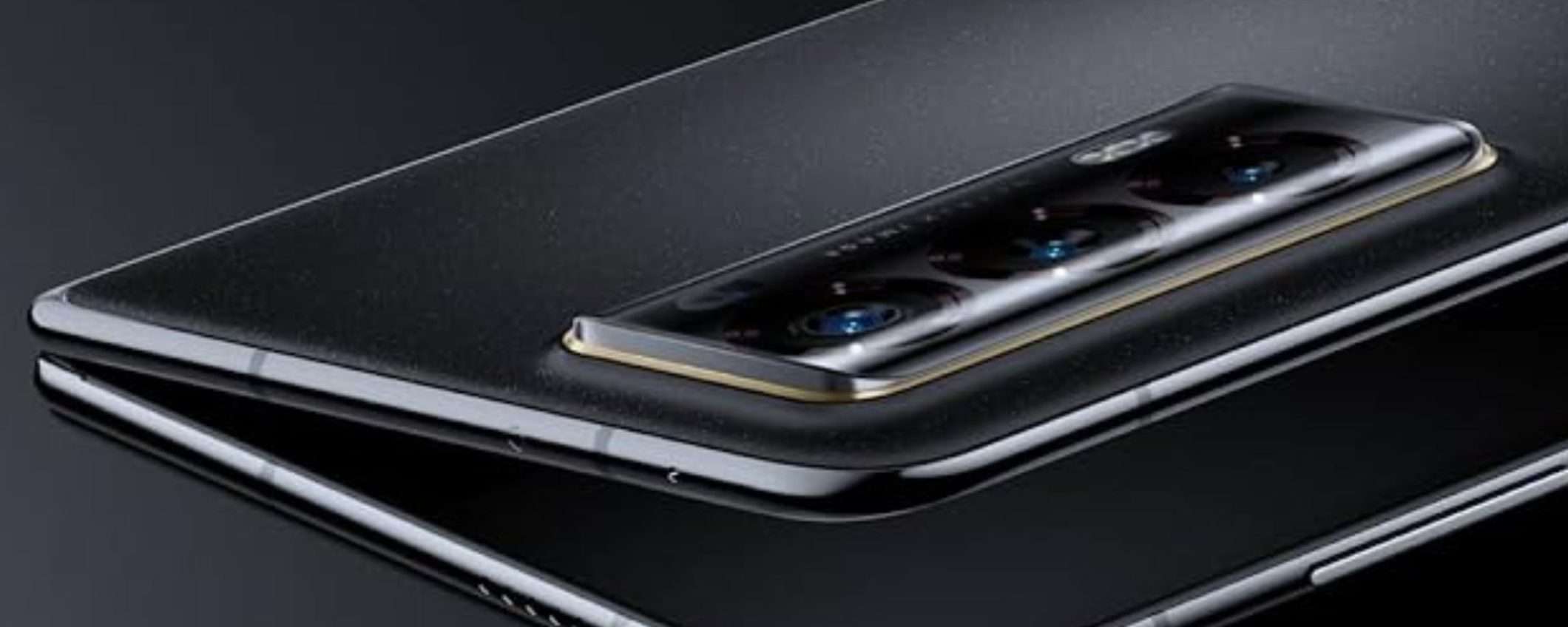 HONOR Magic V2 crolla di prezzo: pieghevole potente a 1109€ (-44%) HONOR Magic V2 crolla di prezzo: pieghevole potente a 1109€ (-44%)
