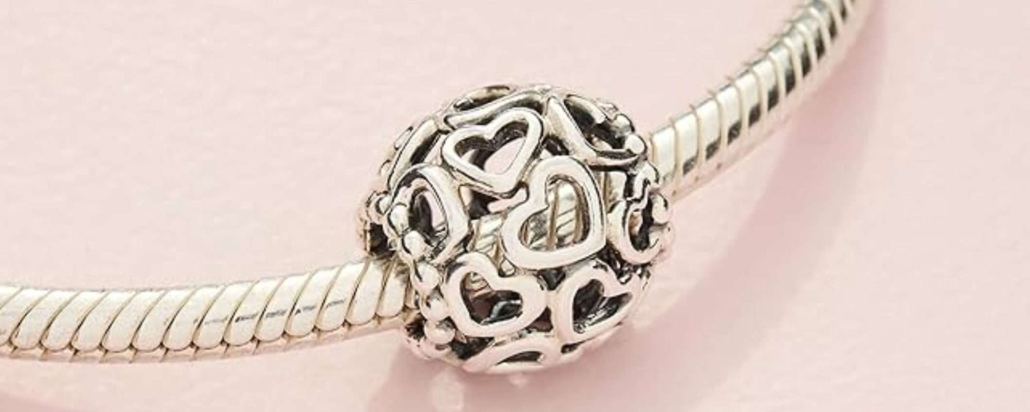 Pandora a meno di 20€ su Amazon: charm e non solo in SVENDITA PIENA Pandora a meno di 20€ su Amazon: charm e non solo in SVENDITA PIENA