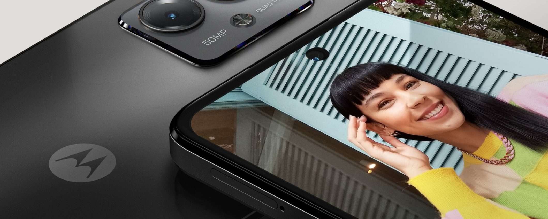 Motorola moto g14 costa POCHISSIMO ed è perfetto per tutti i giorni (-41%) Motorola moto g14 costa POCHISSIMO ed è perfetto per tutti i giorni (-41%)