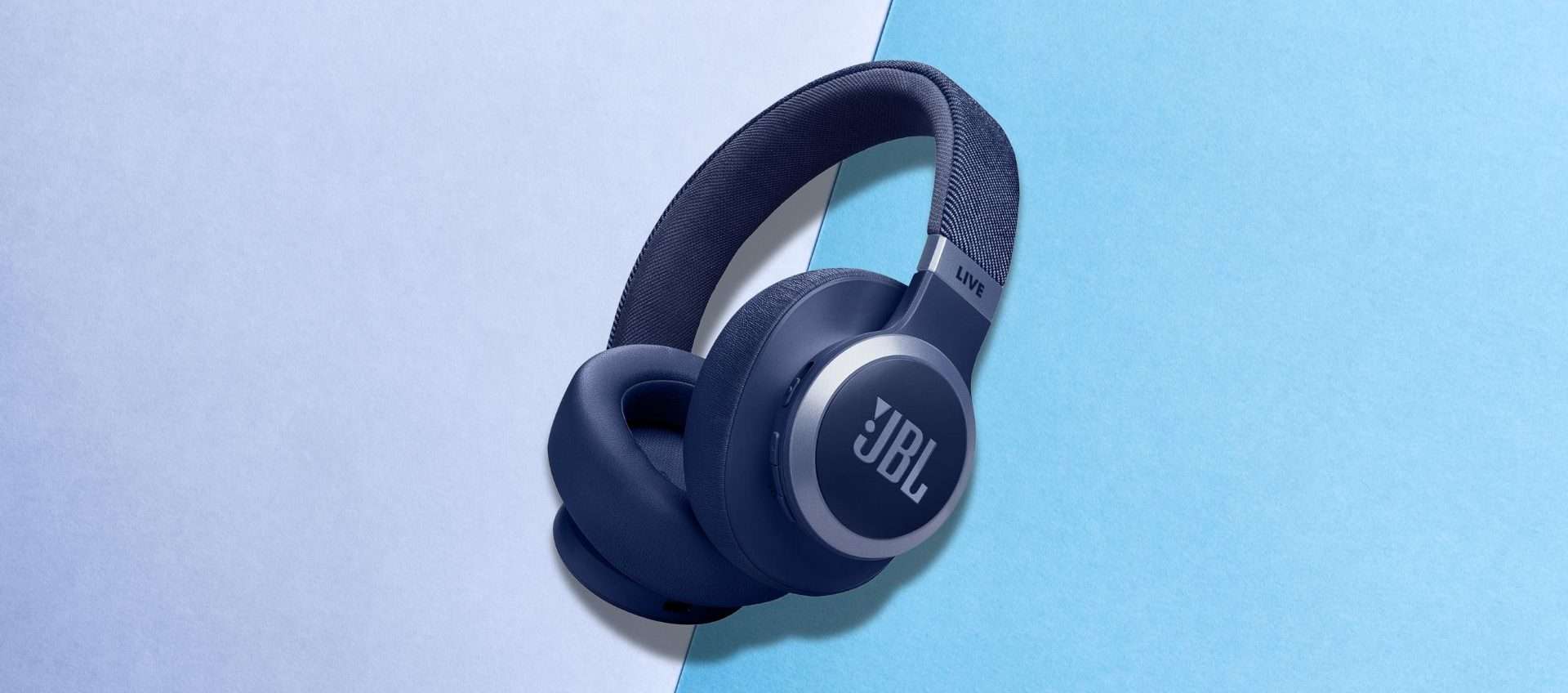 Cuffie JBL Live 770NC, sconto del 34% su Amazon: ANC al top e 65 ore di autonomia Cuffie JBL Live 770NC, sconto del 34% su Amazon: ANC al top e 65 ore di autonomia
