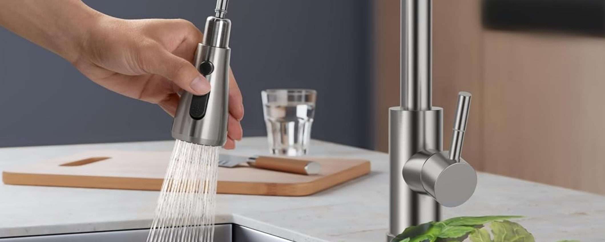 Trasforma il tuo rubinetto con questo miscelatore con doccetta: doppia offerta Amazon Trasforma il tuo rubinetto con questo miscelatore con doccetta: doppia offerta Amazon