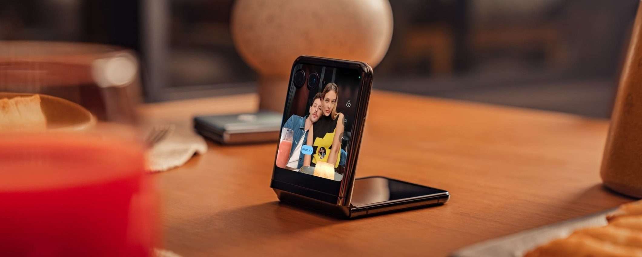 Motorola Razr 40 Ultra è la scelta giusta per chi cerca un nuovo pieghevole: -51% su Amazon Motorola Razr 40 Ultra è la scelta giusta per chi cerca un nuovo pieghevole: -51% su Amazon