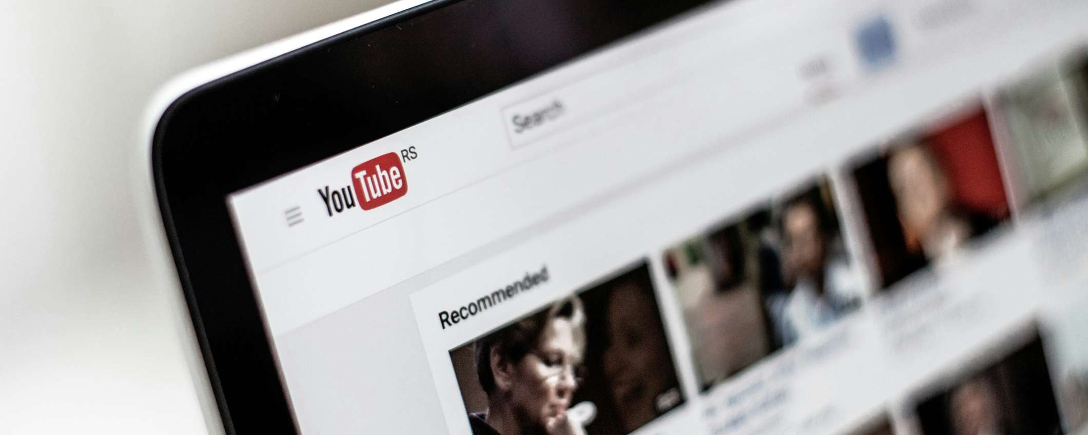 YouTube: come riassumere velocemente il contenuto di un video YouTube: come riassumere velocemente il contenuto di un video