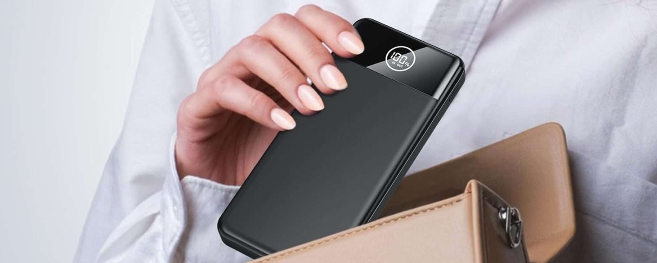 Power Bank con capacità impressionante, leggero e pratico (20€) Power Bank con capacità impressionante, leggero e pratico (20€)