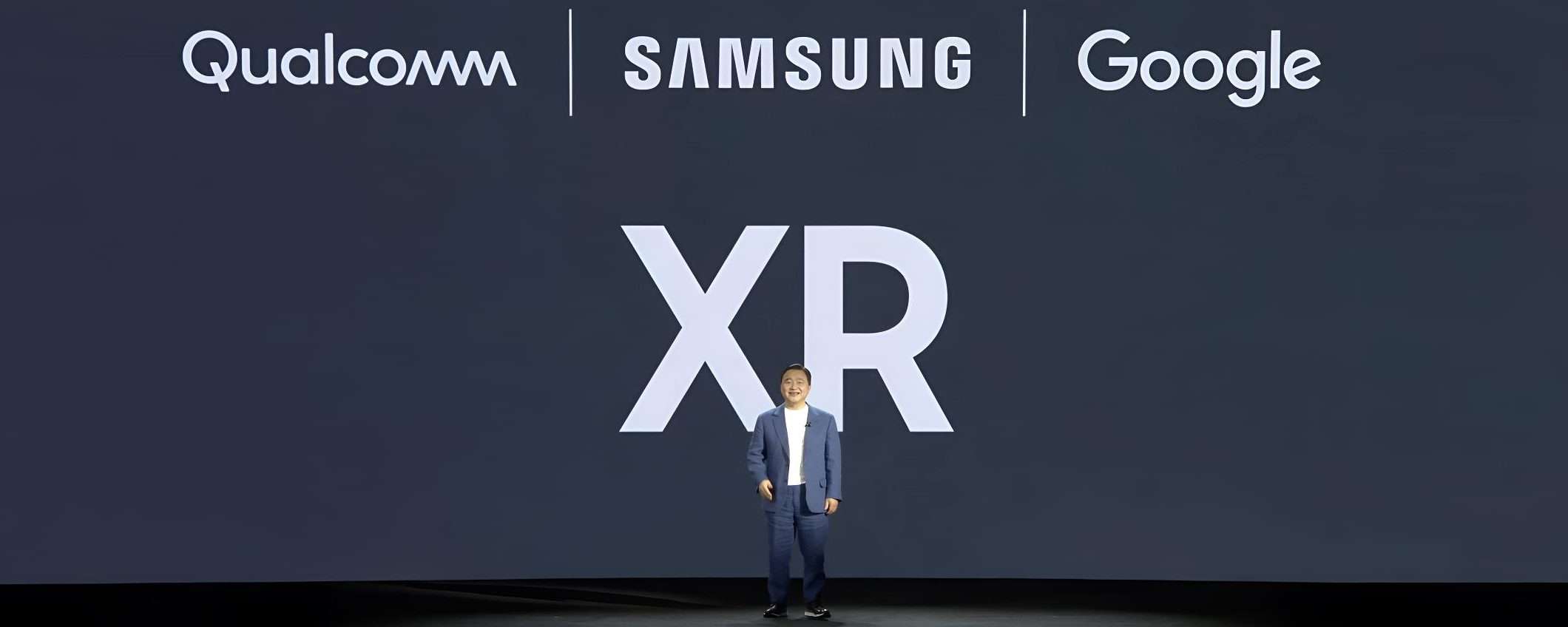 Samsung ha l'asso nella manica: gli occhiali XR con funzioni AI Samsung ha l'asso nella manica: gli occhiali XR con funzioni AI