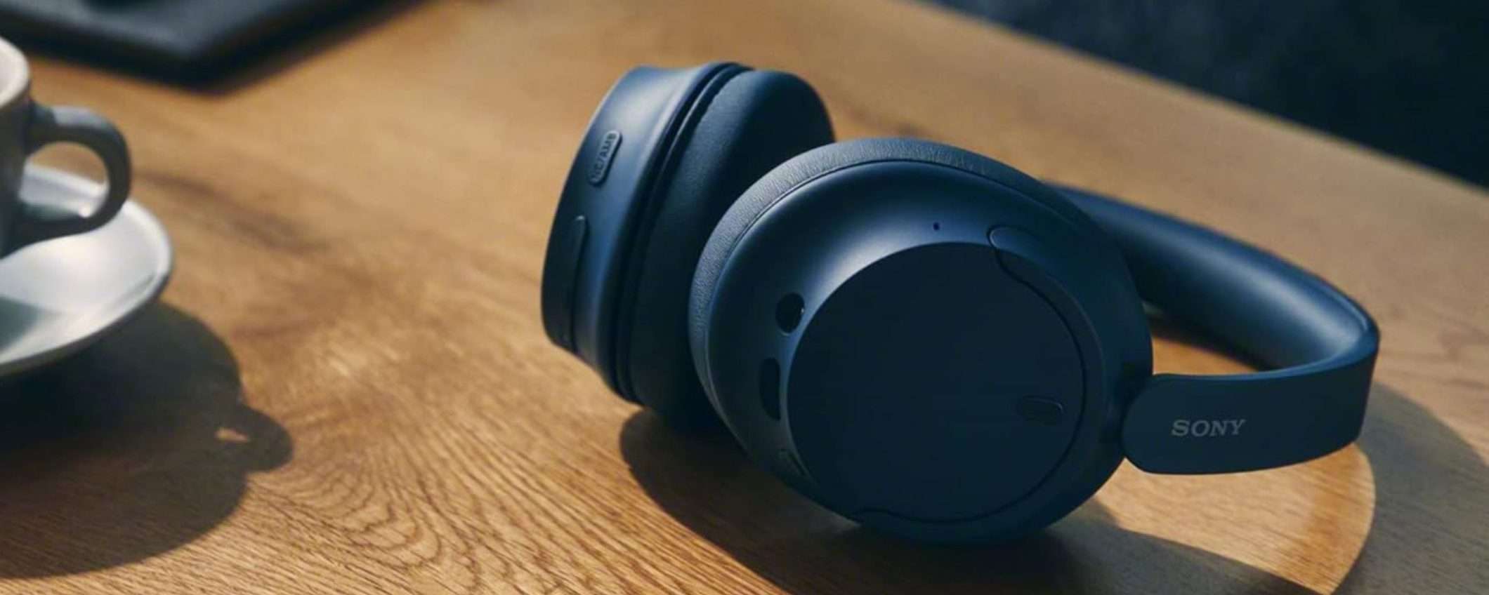 Prezzo CONVENIENTE su Amazon per le cuffie Sony WH-CH720CN con ANC (69€) Prezzo CONVENIENTE su Amazon per le cuffie Sony WH-CH720CN con ANC (69€)